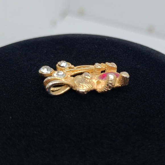 Bear Pendant Signed D.M.99 Gold Tone July Birthstone Red Belly Crystal Balloons - Picture 13 of 15